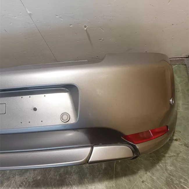 Paraurti posteriore con sensore parcheggio primer