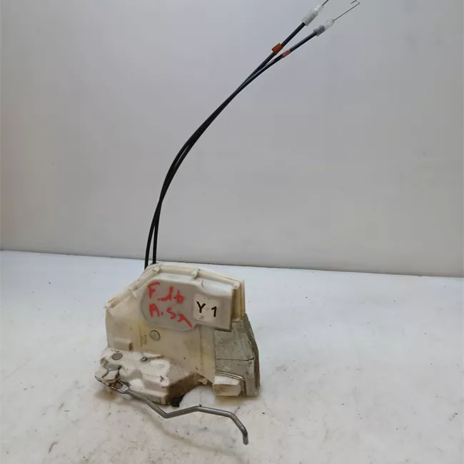 Serratura porta anteriore sinistra