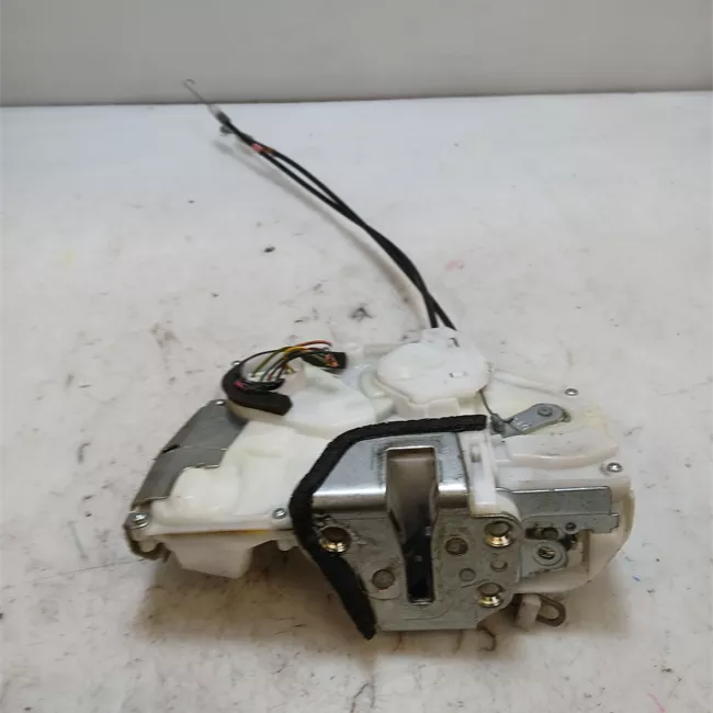 Serratura porta anteriore sinistra