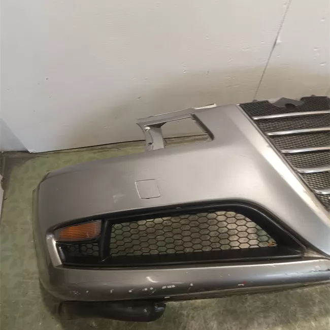 Paraurti anteriore primer