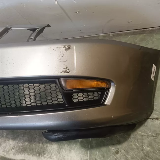 Paraurti anteriore primer