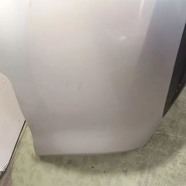 Paraurti posteriore con sensore parchiusura con primer