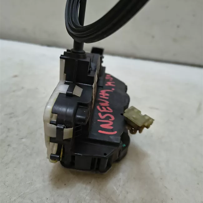 Serratura porta anteriore sinistra