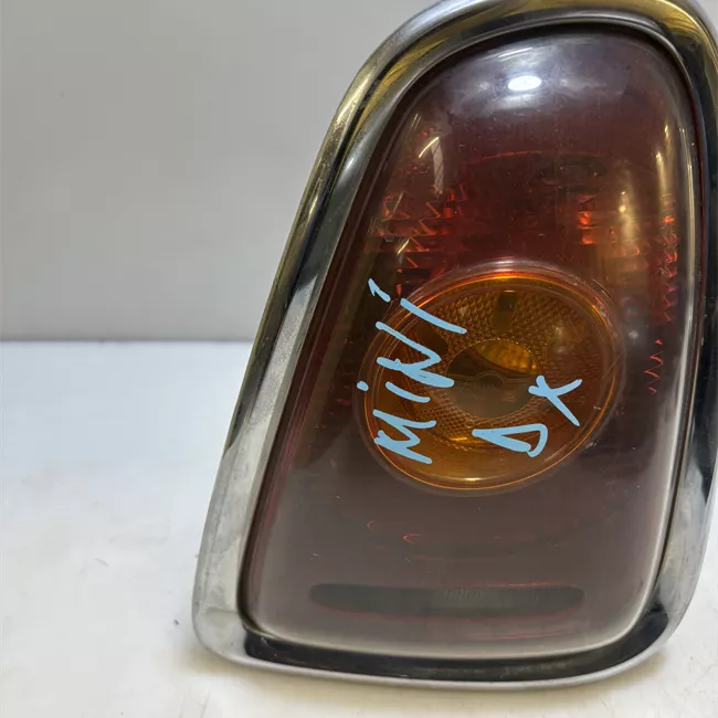 Fanale posteriore destro