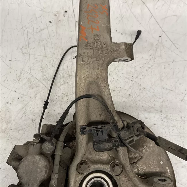 Montante sospensione anteriore sinistro