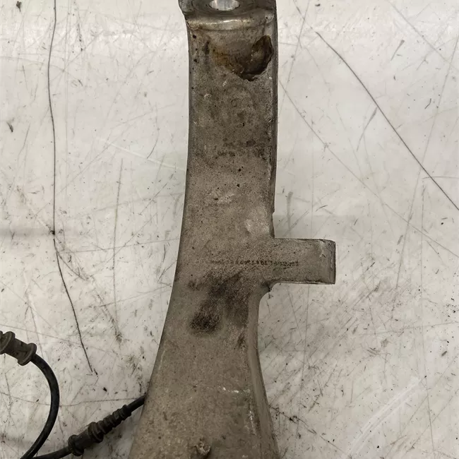 Montante sospensione anteriore destro