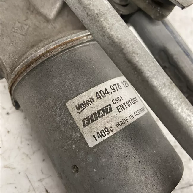 Meccanismo tergiparabrezza con motorino