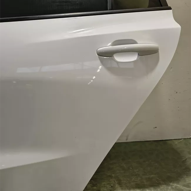 Porta posteriore sinistra