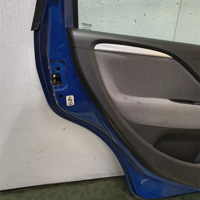 Porta posteriore sinistra