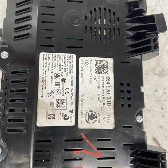 Quadro strumenti completo equipaggiam.lusso/comfort