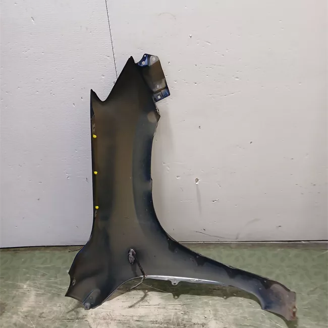 Parafango anteriore sinistro