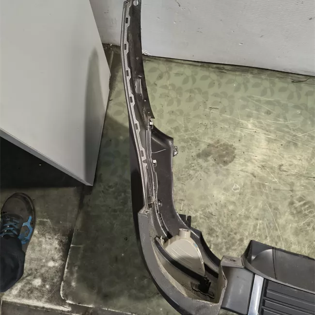 Paraurti posteriore superiore allestimento Alta