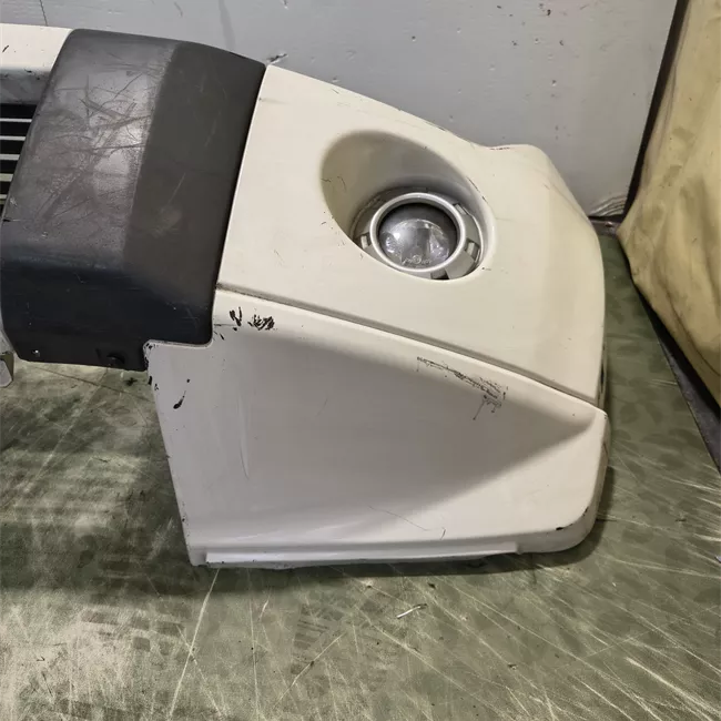 Paraurti anteriore con White