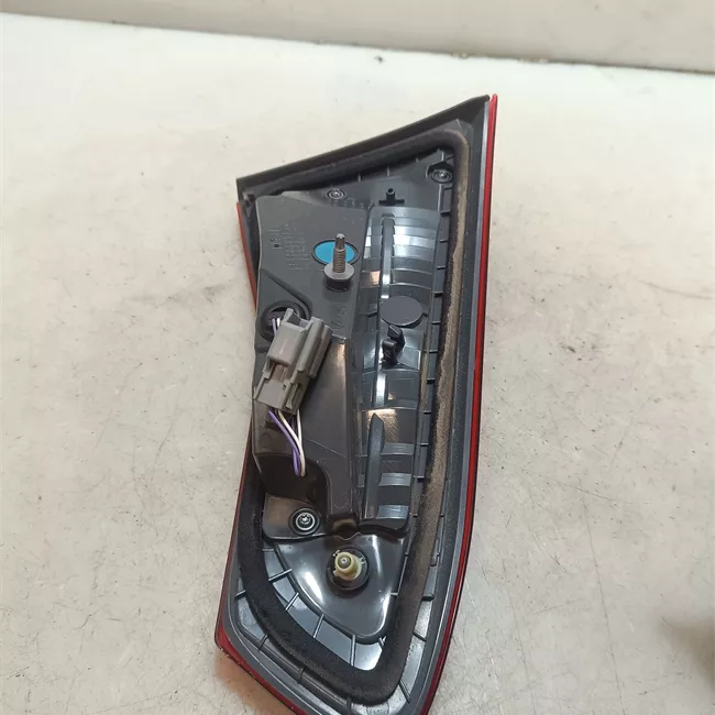 Fanale posteriore parte interno sinistro