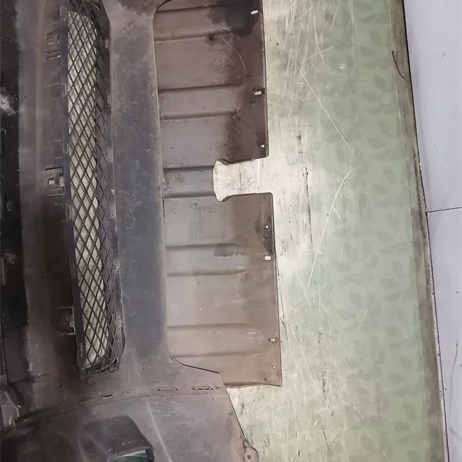 Paraurti anteriore