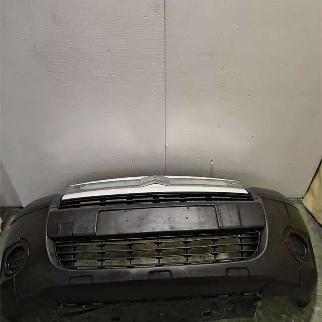 Paraurti anteriore Da verniciare