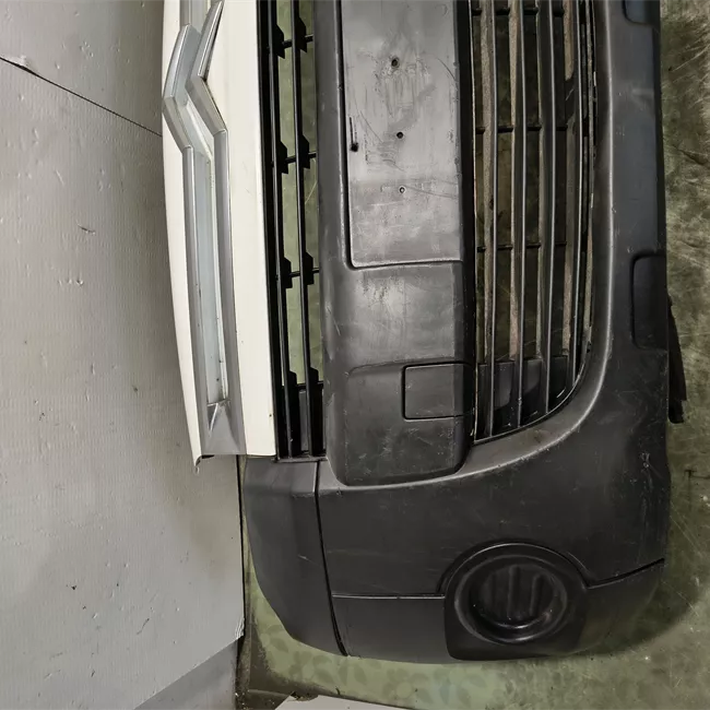 Paraurti anteriore Da verniciare