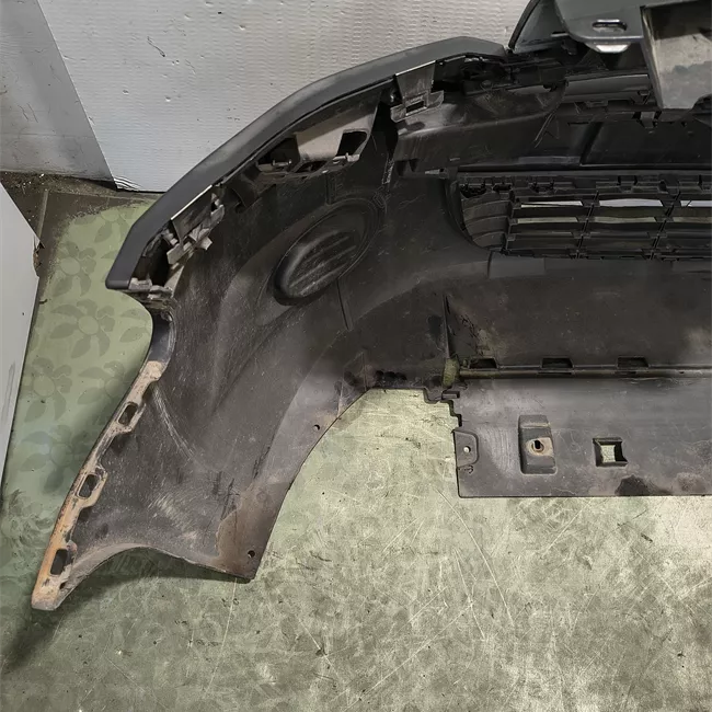 Paraurti anteriore Da verniciare