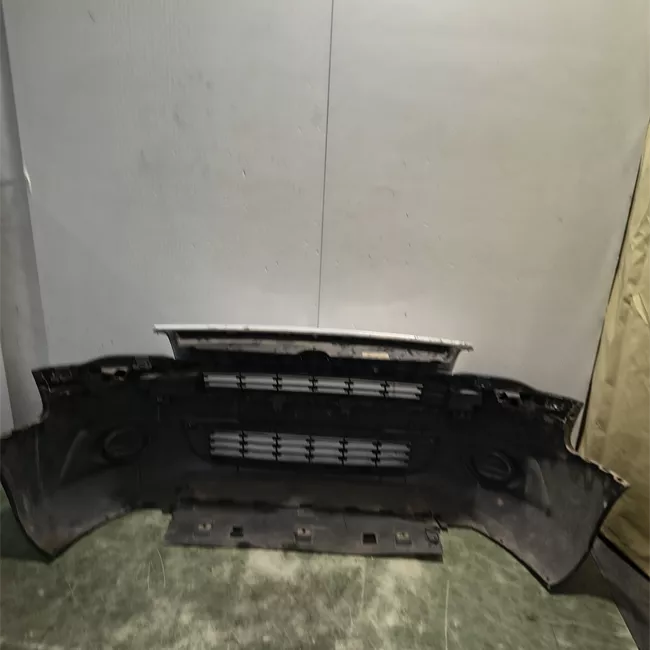 Paraurti anteriore Da verniciare