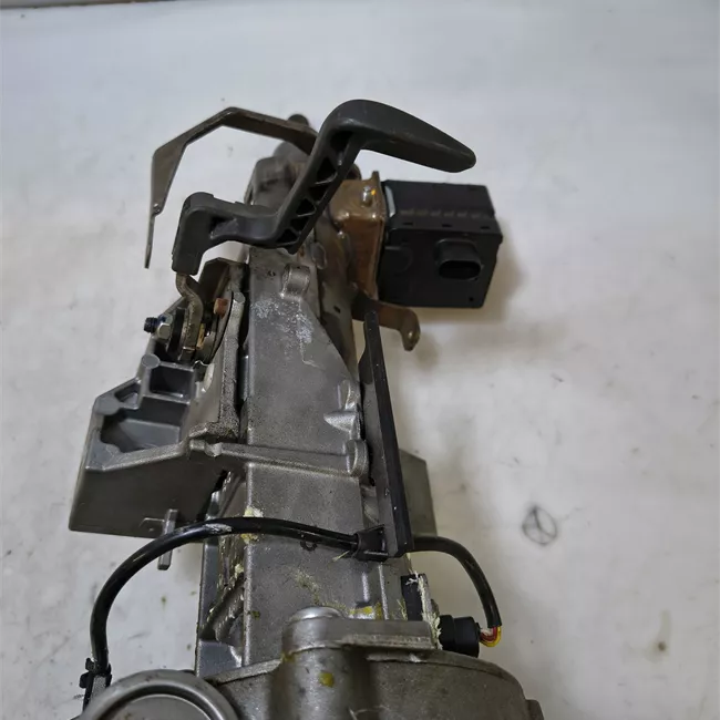 Servosterzo elettronico