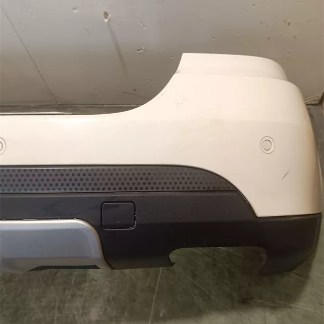 Paraurti posteriore superiore pacchetto chrome/sport, con sensore parcheggio primer