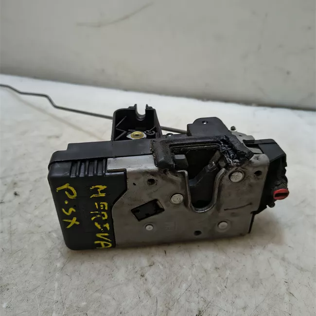 Serratura porta posteriore sinistra