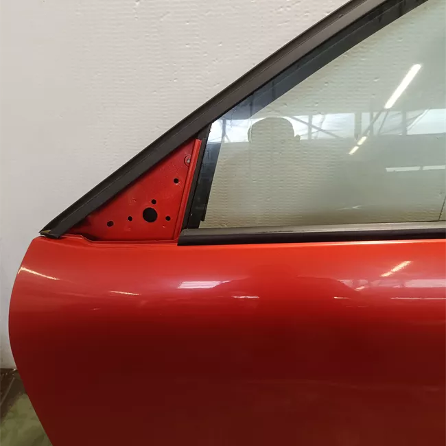 Porta anteriore sinistra