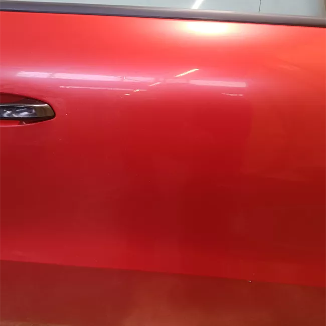 Porta anteriore destra