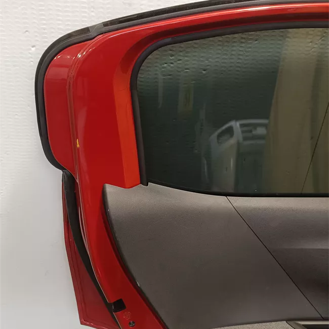 Porta posteriore sinistra