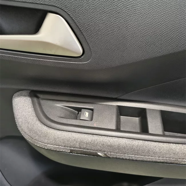 Pannello interno porta anteriore destro Appoggiabraccio tessuto nero/grigio