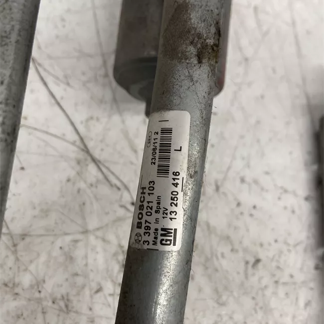 Meccanismo tergiparabrezza con motorino