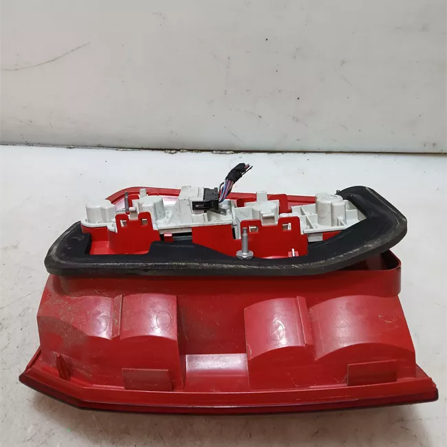 Fanale posteriore sinistro