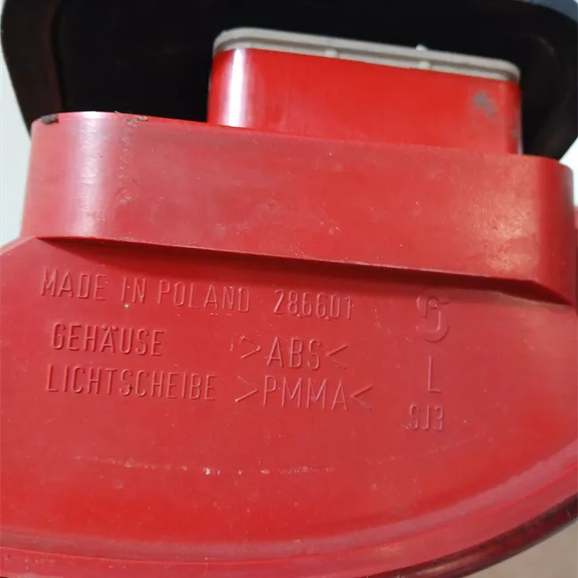 Fanale posteriore sinistro