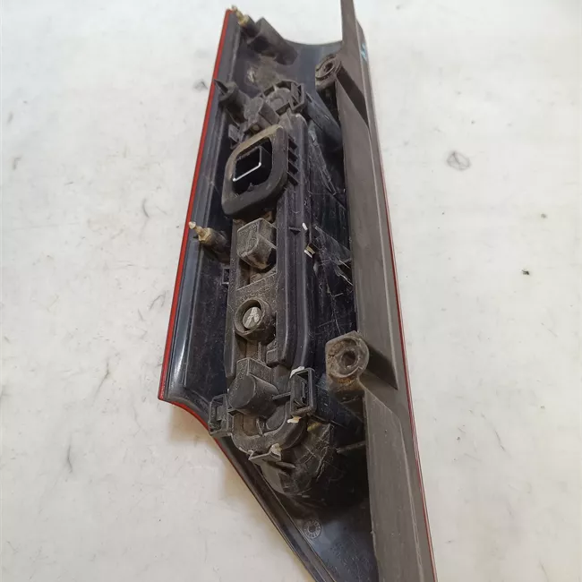 Fanale posteriore destro per portellone posteriore rato