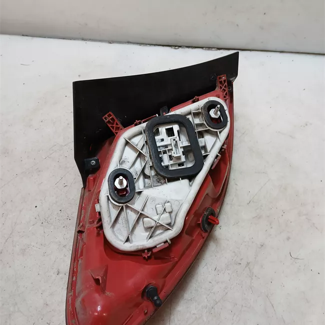 Fanale posteriore parte esterno destro