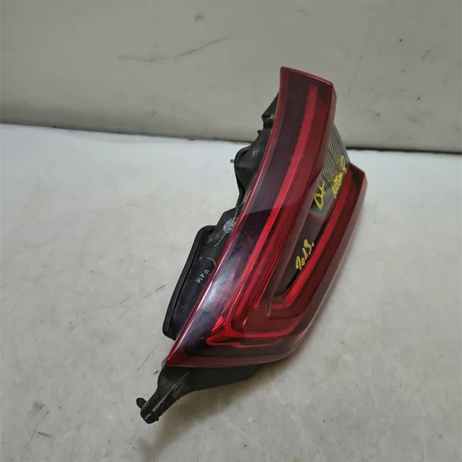 Fanale posteriore parte interno destro