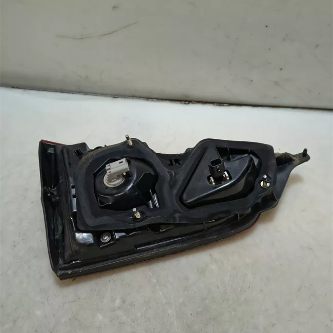 Fanale posteriore parte interno destro