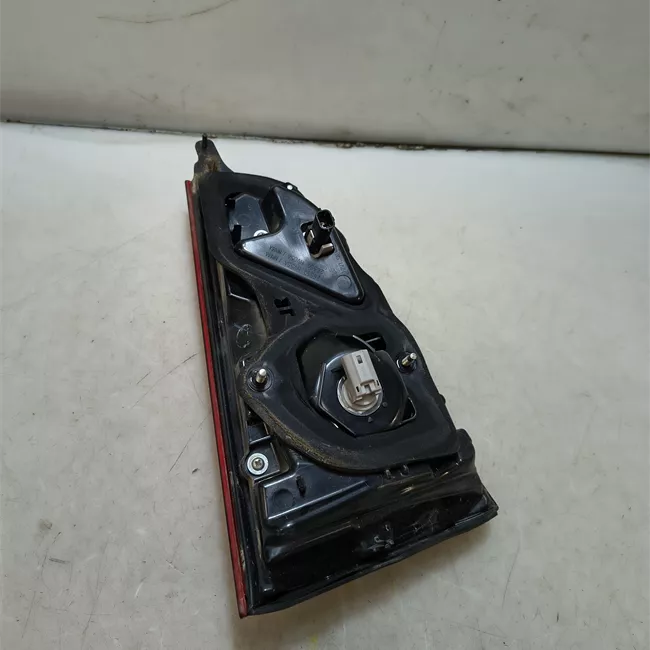 Fanale posteriore parte interno destro