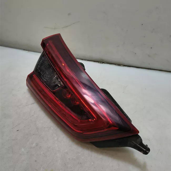 Fanale posteriore parte interno sinistro