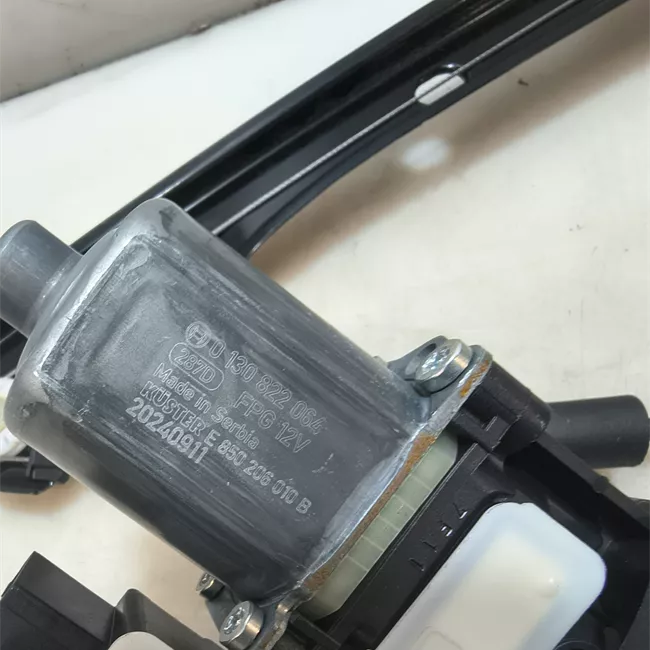 Alzacristallo elettrico porta anteriore destro