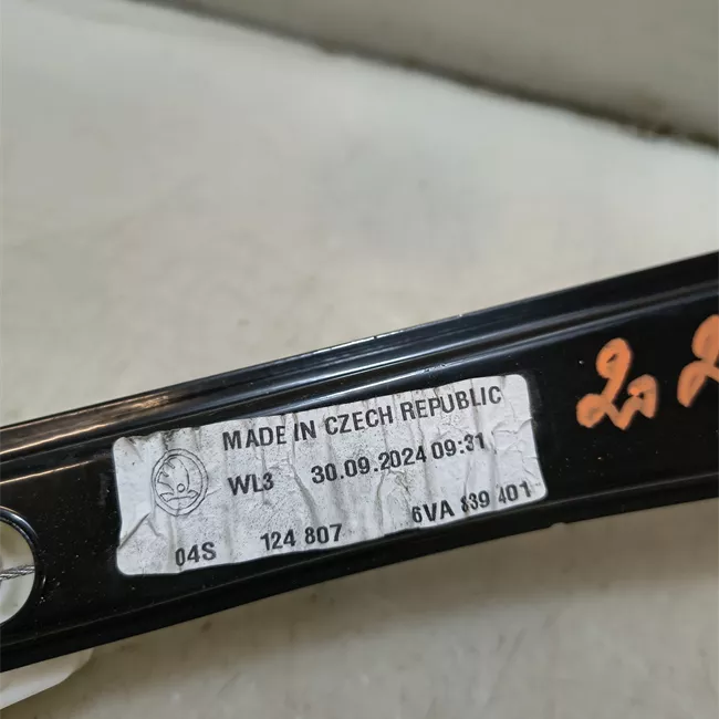 Alzacristallo porta posteriore sinistro