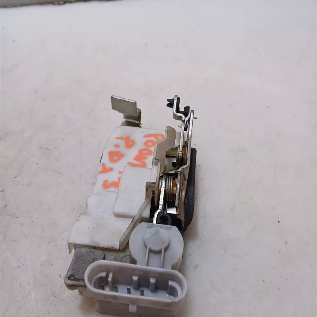 Serratura porta posteriore destra