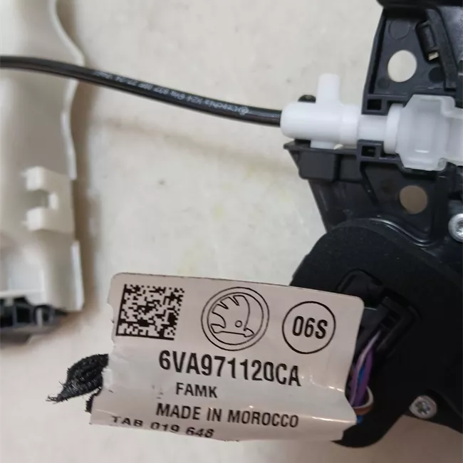 Serratura porta anteriore sinistra