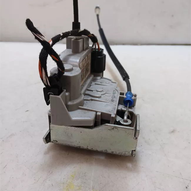 Serratura porta posteriore sinistra