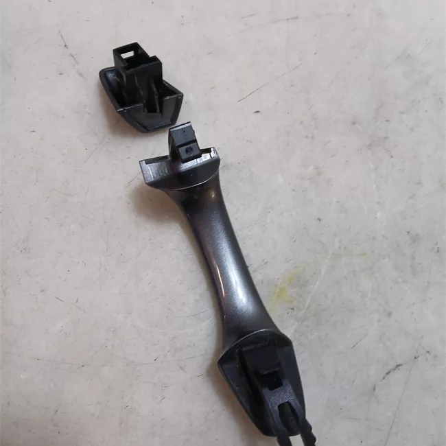 Maniglia porta posteriore destra primer