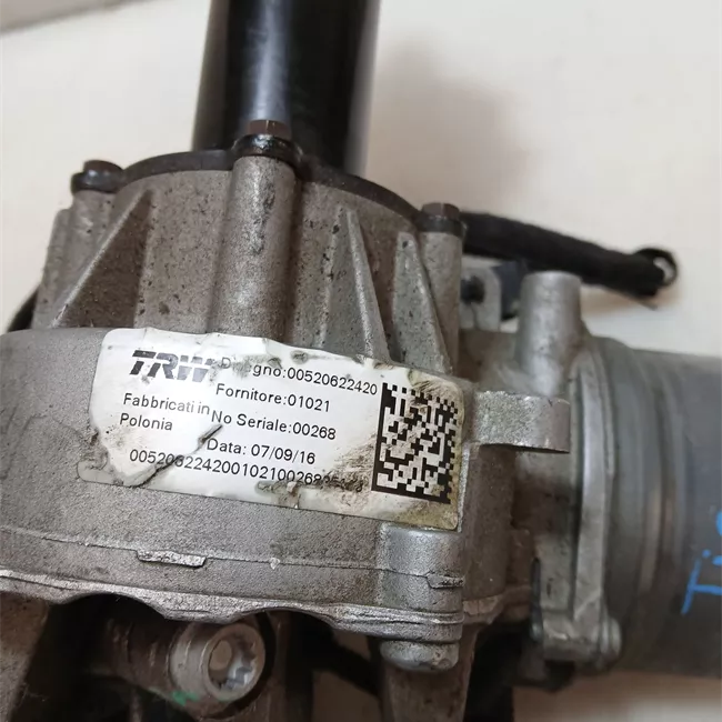 Servosterzo elettronico