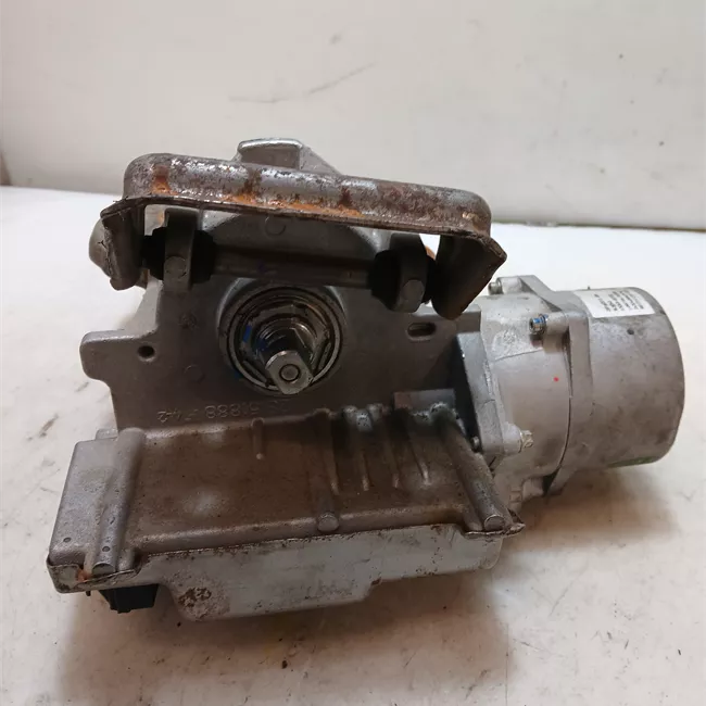 Servosterzo elettronico