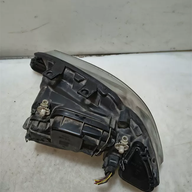 Proiettore destro Doppio alogeno