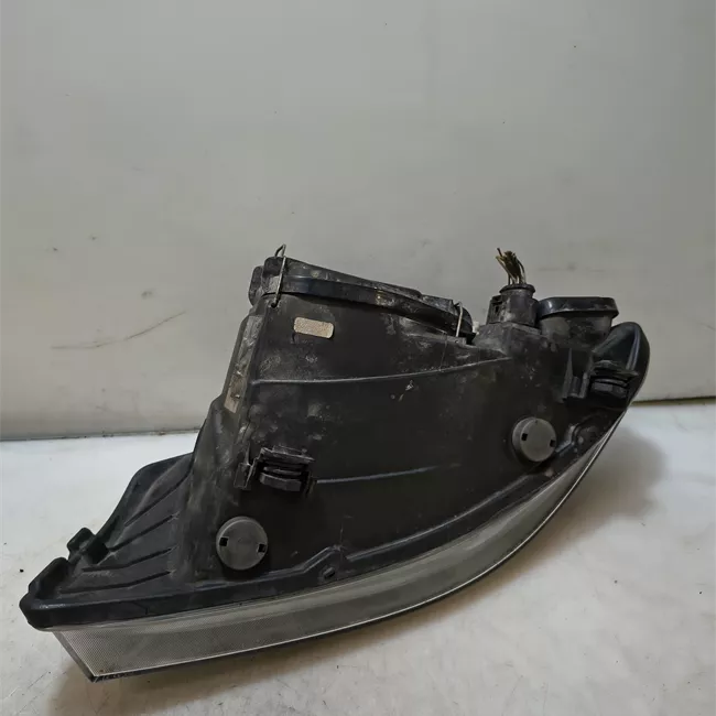 Proiettore destro Doppio alogeno