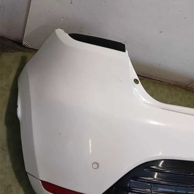 Paraurti posteriore superiore primer